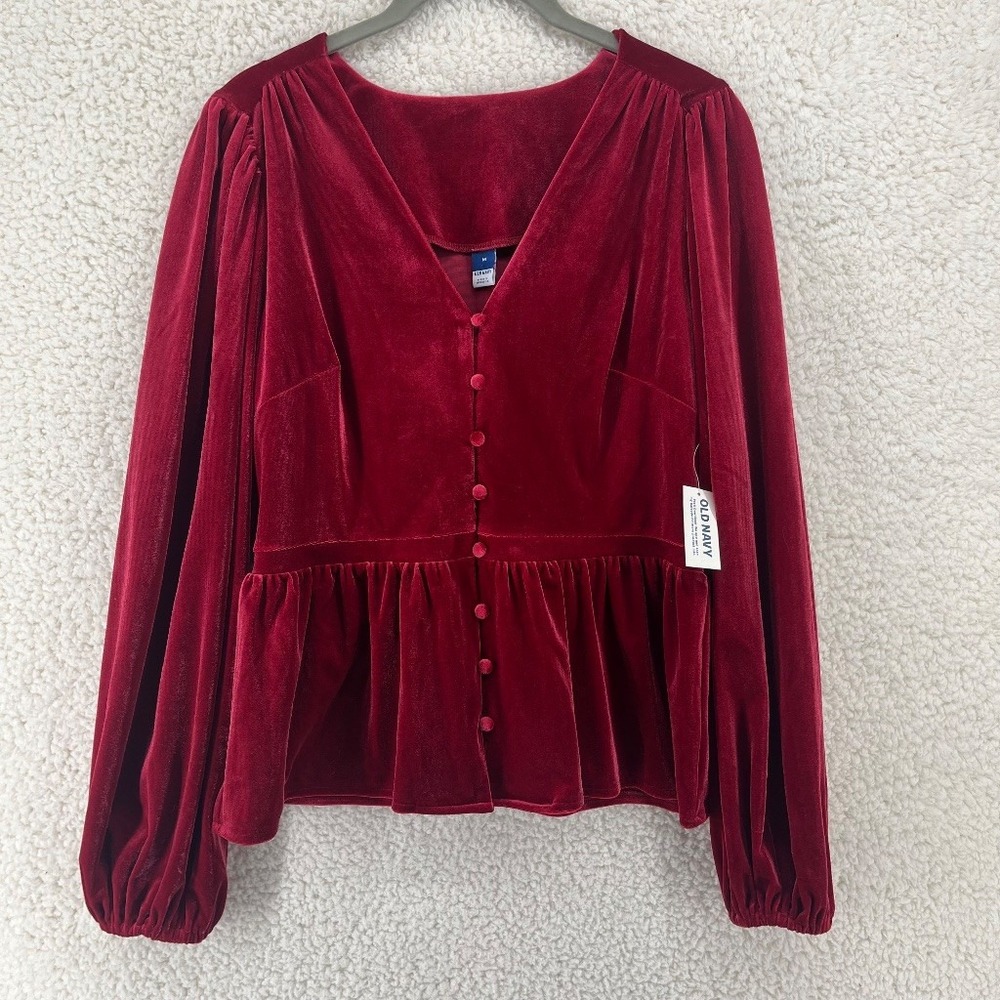 Old Navy Red Velvet Peplum Blouse M Long Sleeve V-Neck Button Front Top NWT